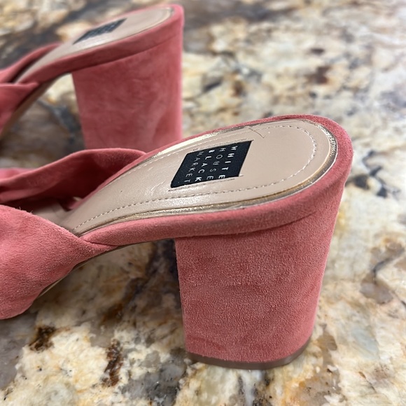 White House black market Callie Bow detail suede mules pink Size 9 - Picture 5 of 11
